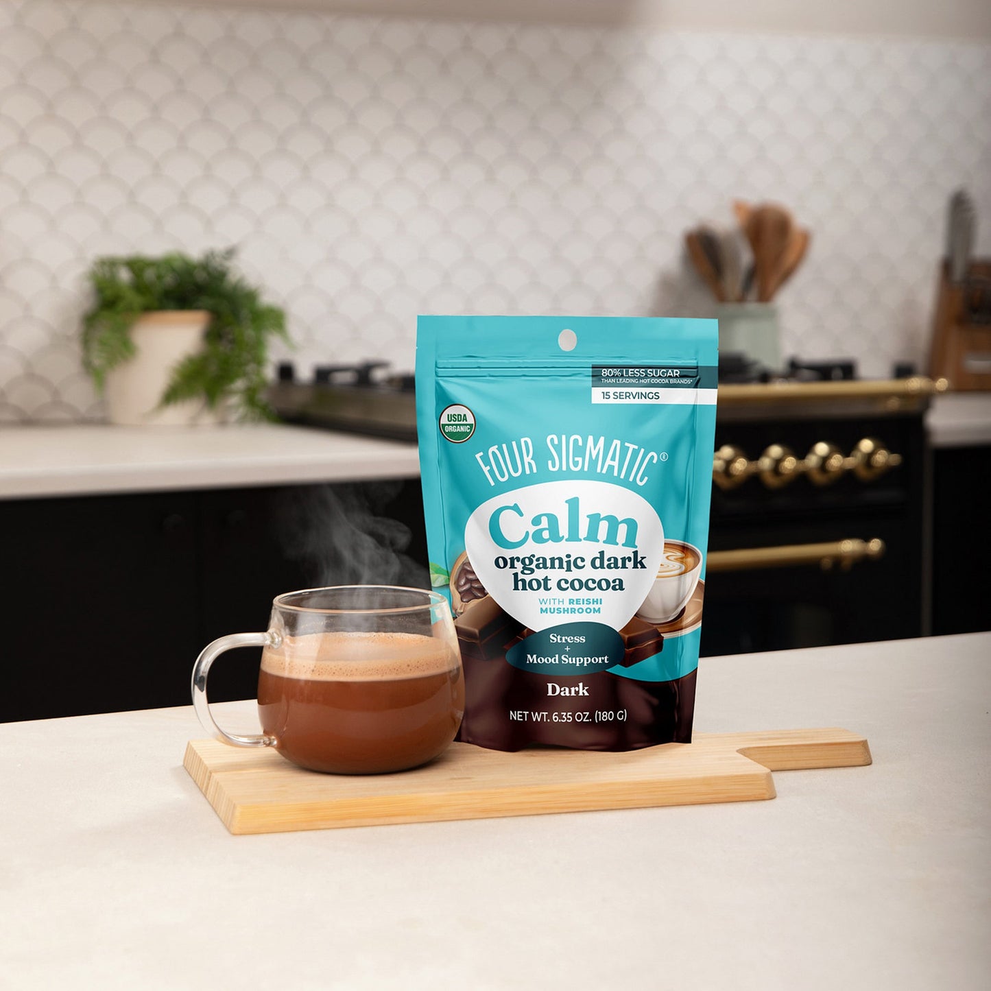 calm-dark-hot-cocoa-p2 calm-cocoa-dark-lifestyle-2026-1.jpg