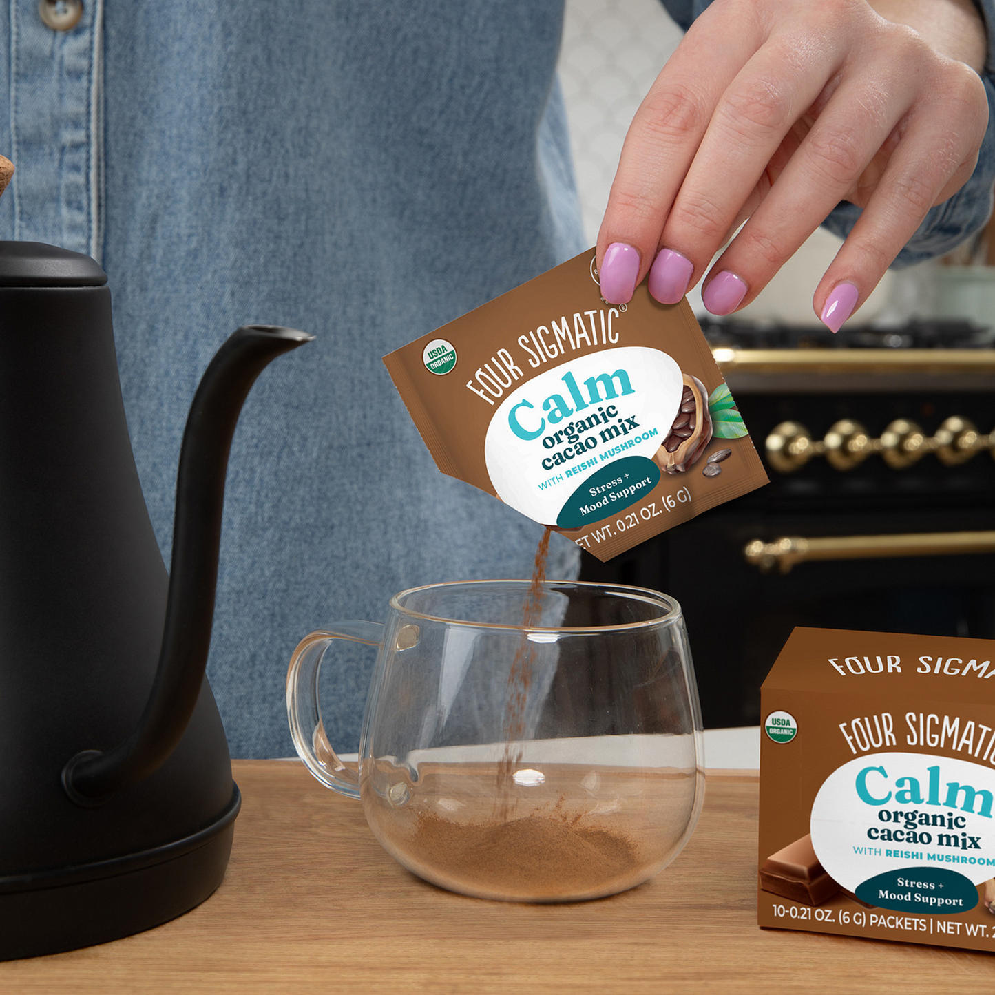 calm-cacao-packets-q7 calm-cocoa-ss-lifestyle-2026_1.png