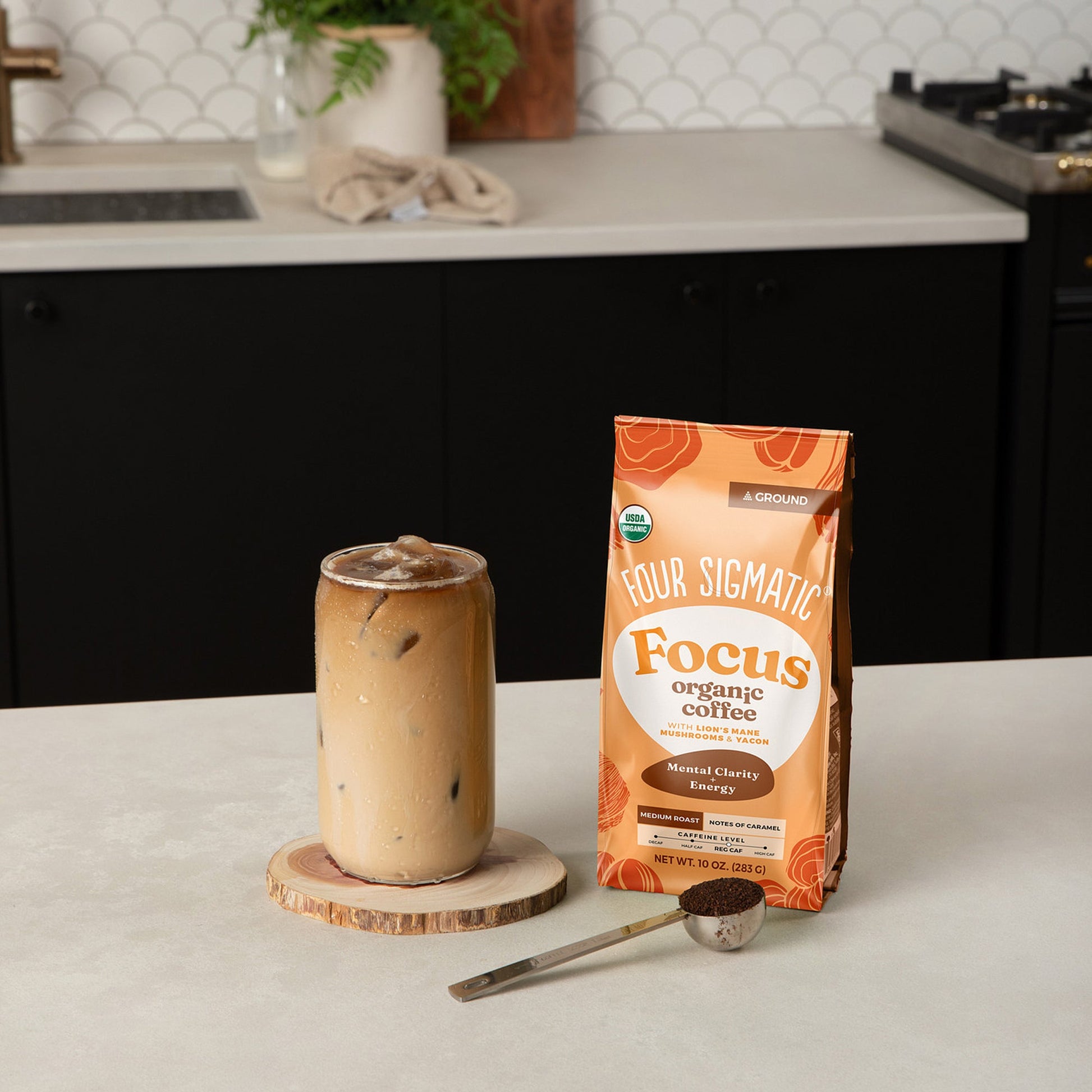 focus-ground-coffee-medium-k0 focus-ground-medium-lifestyle1.jpg